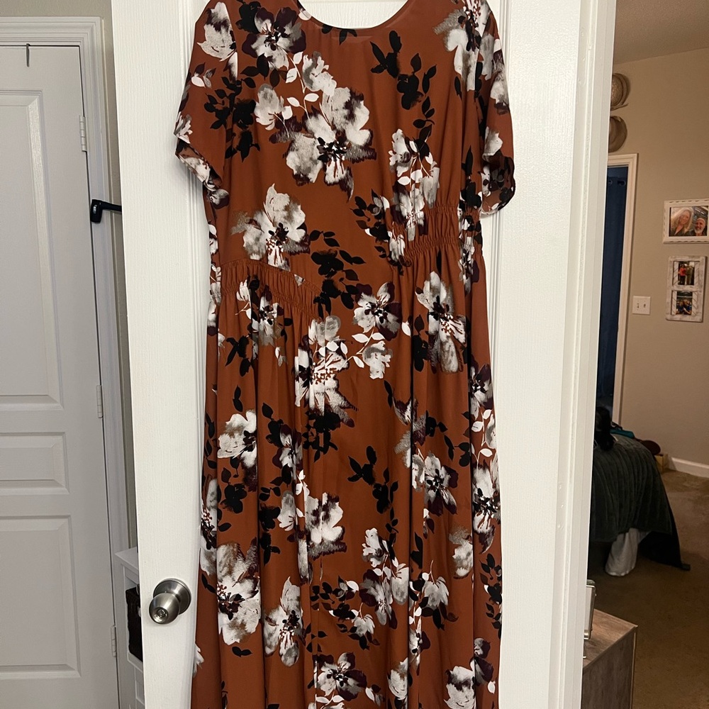 Simply Vera Vera Wang Rust Brown Floral Maxi Dress